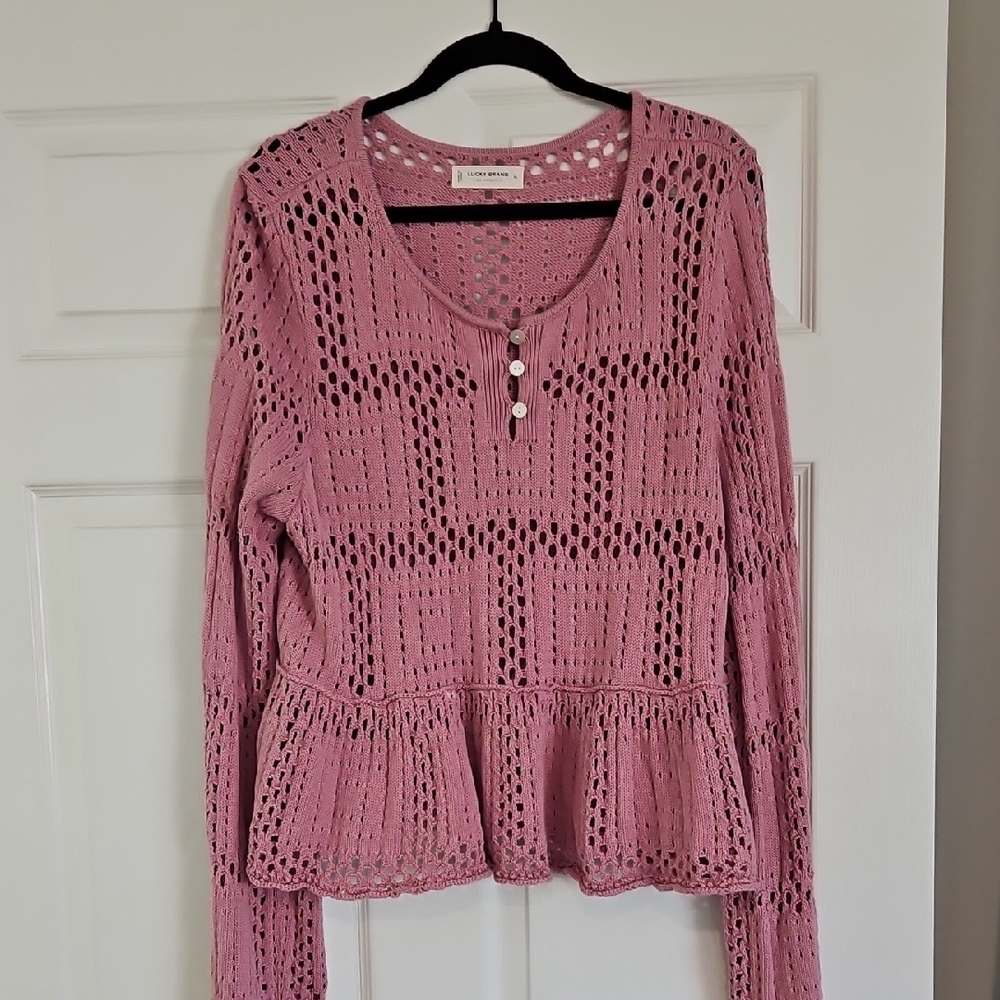 Lucky Brand Pink Knit Sweater Witj Button Down Detail